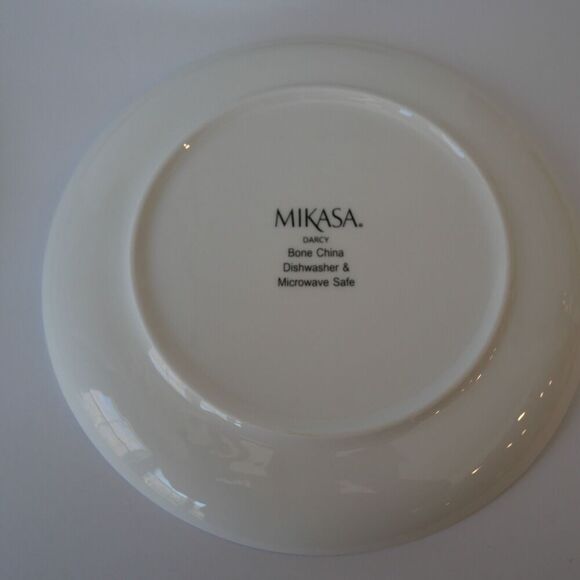 New Mikasa Darcy SET OF 2 Blue & White Floral Bone China 11" Dinner Plates - Picture 5 of 5
